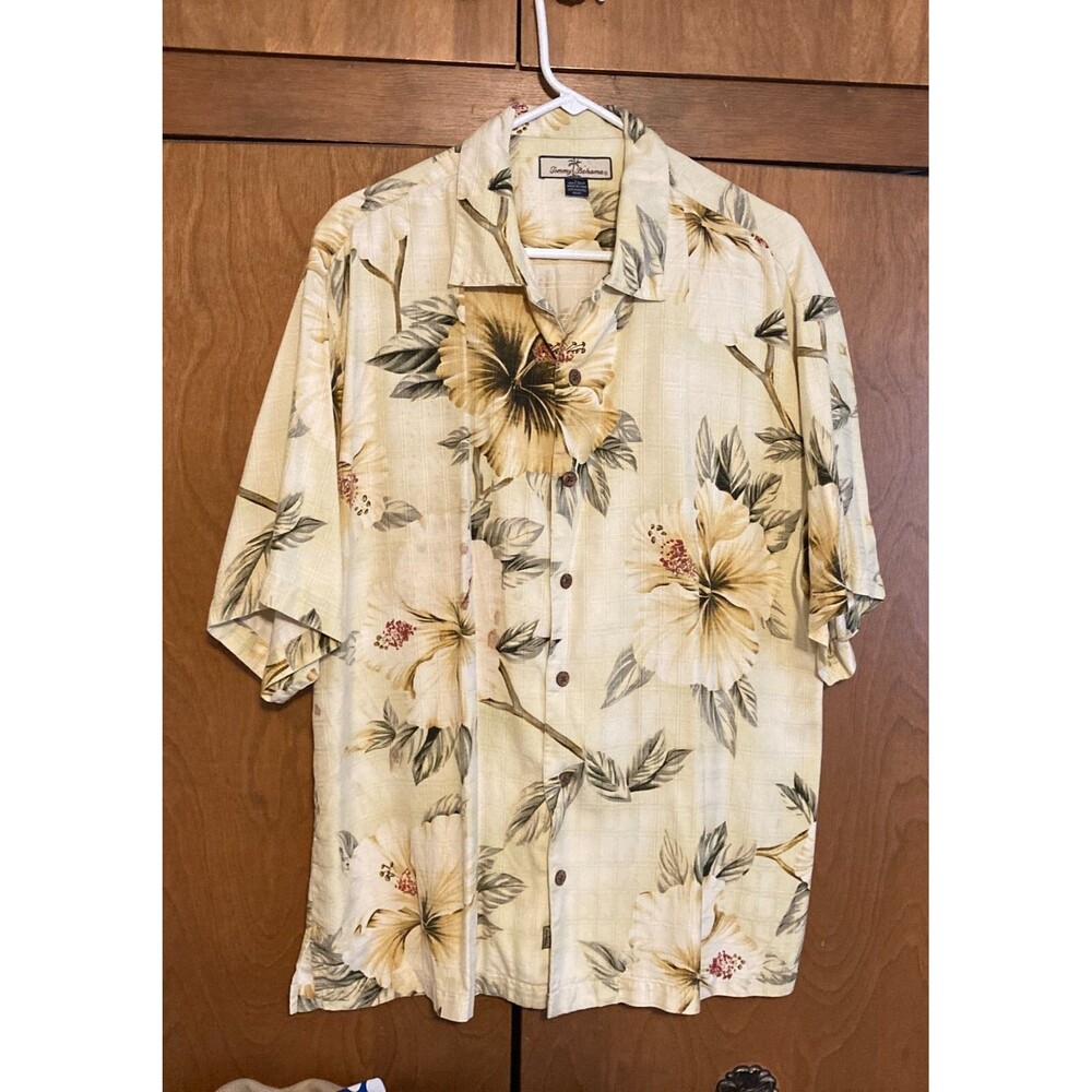 Tommy Bahama 100% Silk Tropical Floral Short Sleeve Split-Hem Men's Shirt Size L